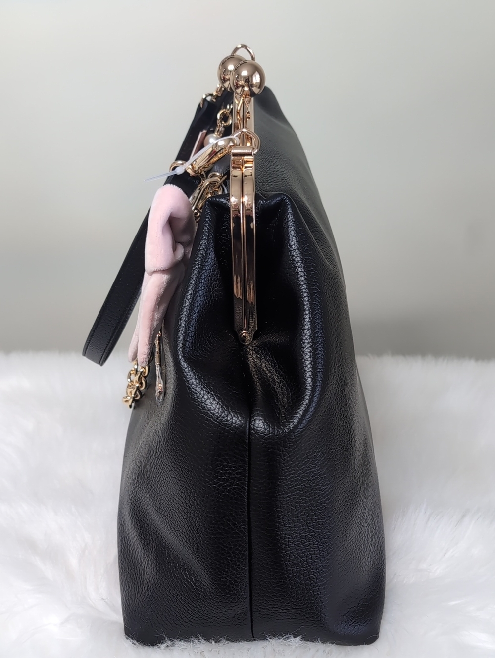 Viral 🎥 Juicy Couture Chic Y2K Large Kiss Lock Frame Clutch, Licorice + Pink 🩷 - Picture 7 of 16